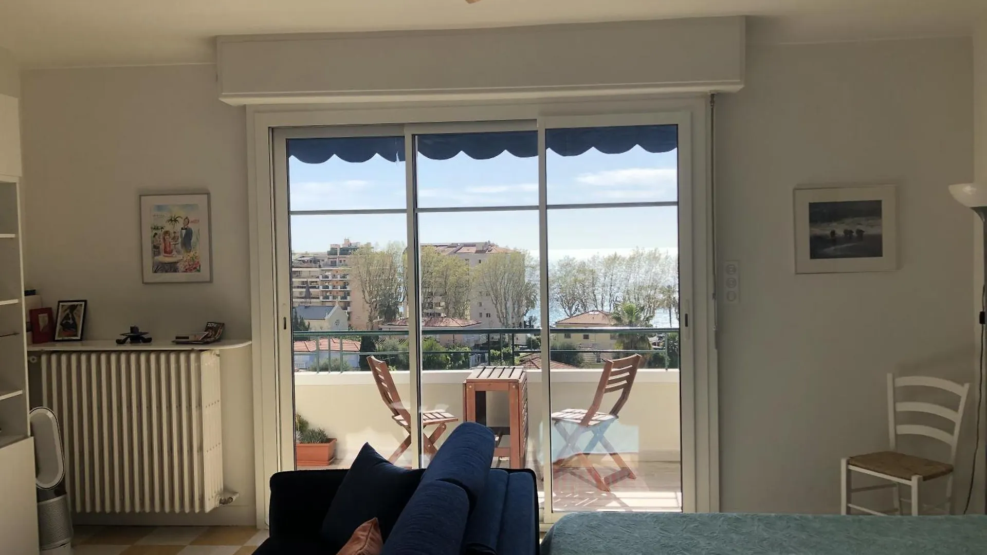 דירה מנטון Neptune 5, Top Floor Studio, Sea View